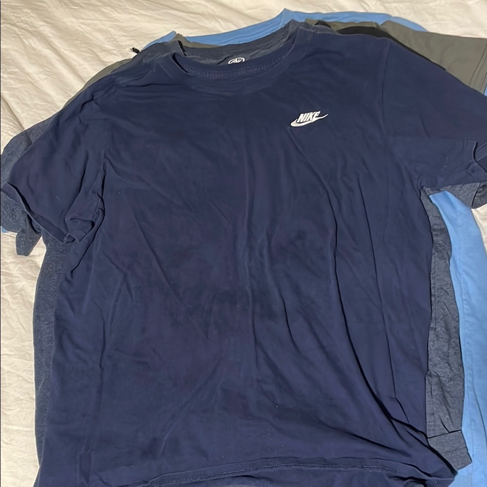 Nike Navy Blue T-Shirt